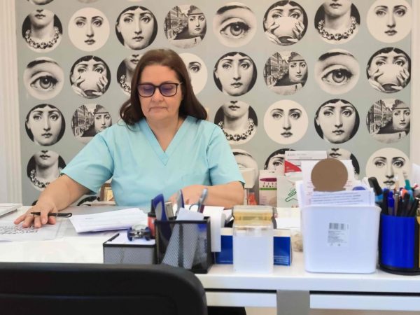 Ce trebuie să știi despre cancerul de col uterin? Ghid complet de la Dr. Lorena Turculeț
